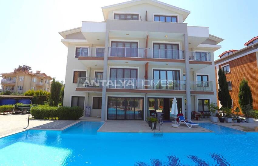 2-bedroom Apartment for Sale in a Complex with Pool in Antalya