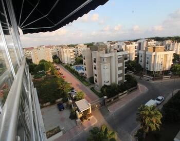 Sea View 3-bedroom Flat in Central Lara 1