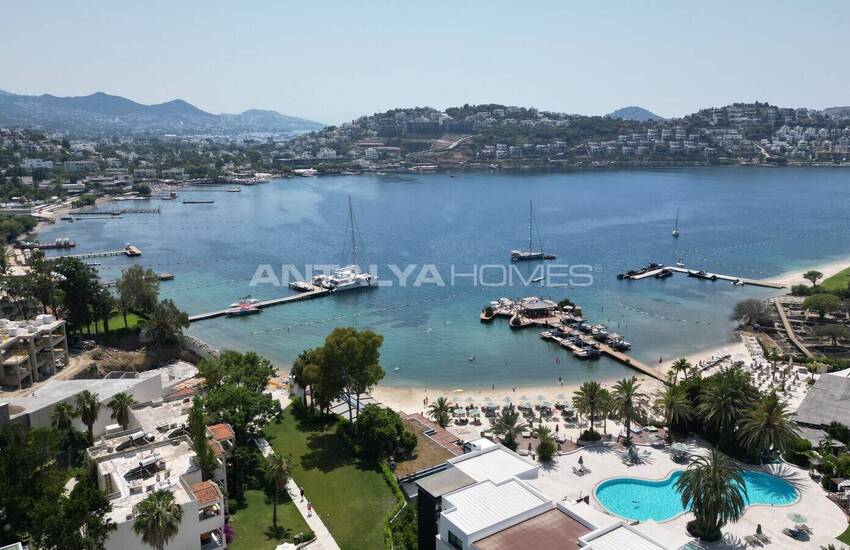 Stylish Apartments in a Beachfront Complex in Yalikavak, Bodrum