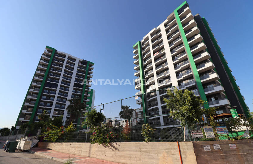 1-bedroom Properties with En-suite Bathrooms in Mersin Mezitli 1